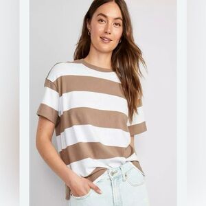 Women’s Old navy tee